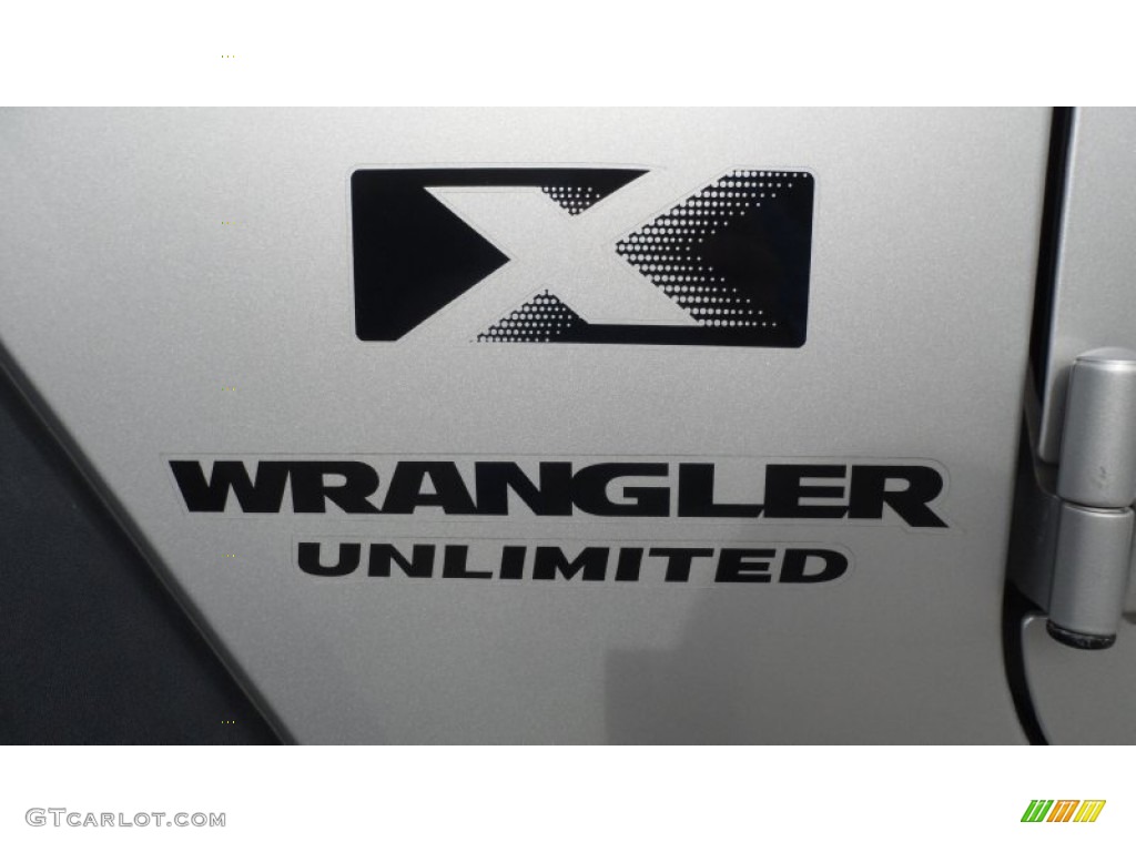 2009 Jeep Wrangler Unlimited X 4x4 Marks and Logos Photo #60035400