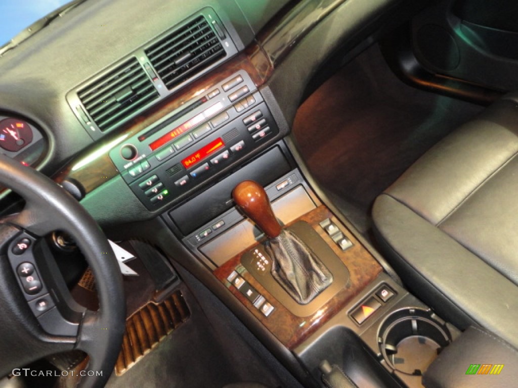2001 3 Series 325i Wagon - Jet Black / Black photo #17