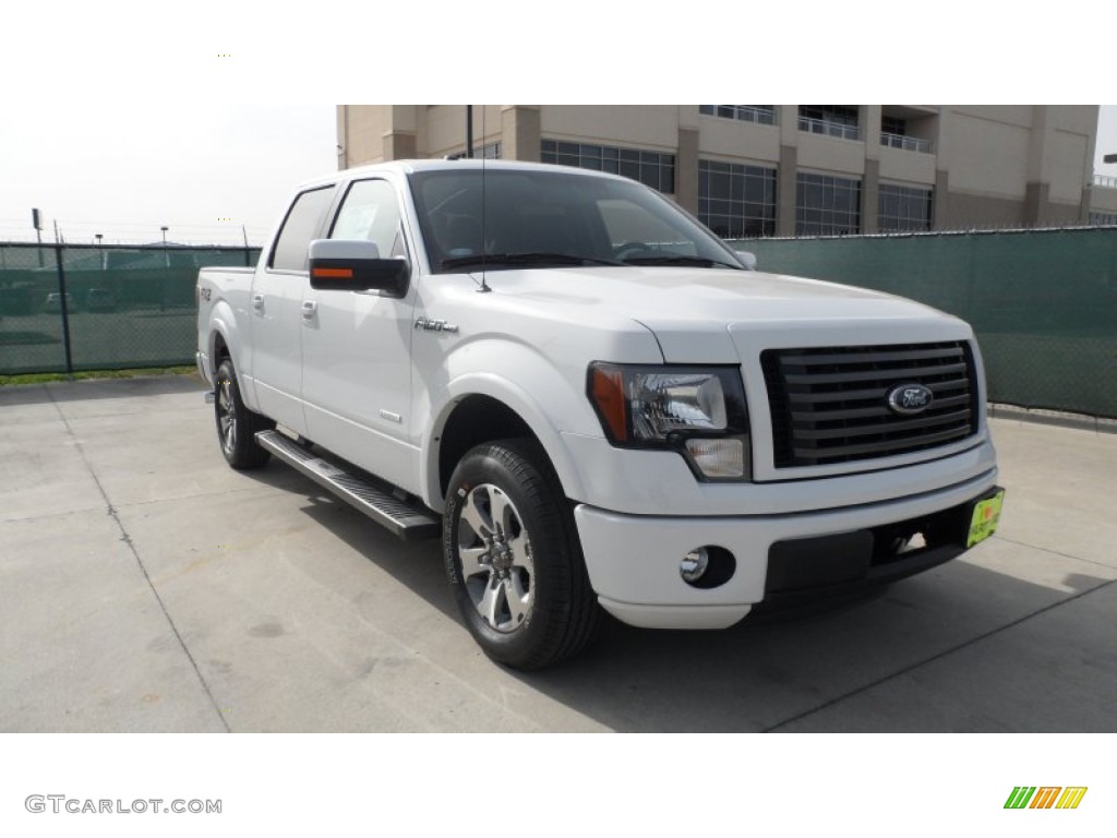 2012 F150 FX2 SuperCrew - Oxford White / Black photo #1