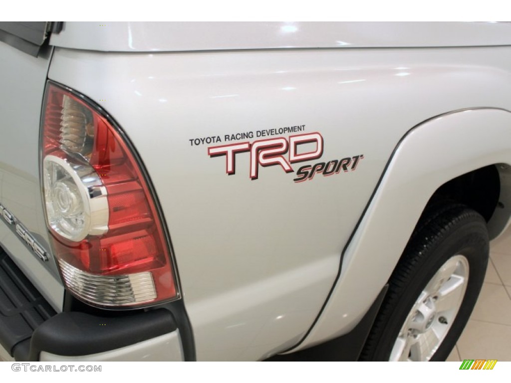2009 Tacoma V6 TRD Sport Double Cab 4x4 - Silver Streak Mica / Graphite Gray photo #2