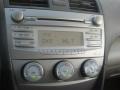 Black - Camry LE Photo No. 17