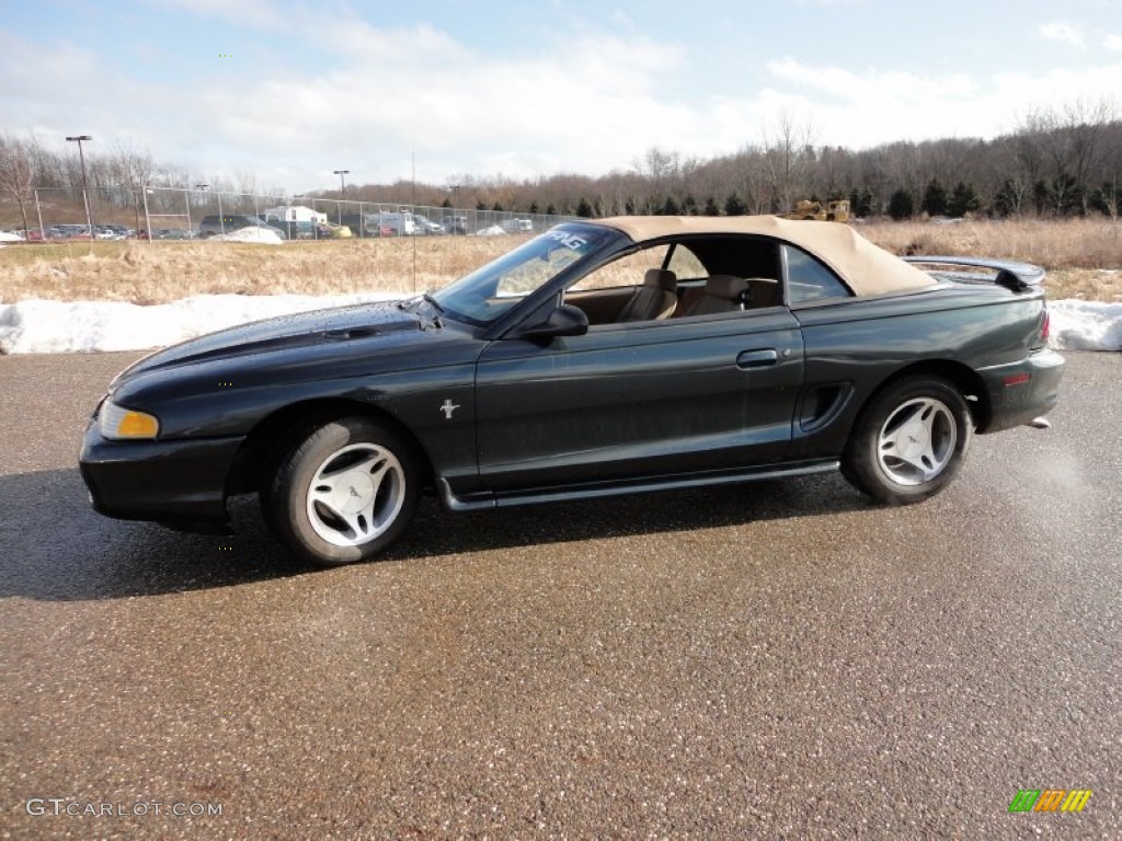 1998 Mustang V6 Coupe - Dark Green Satin Metallic / Saddle photo #28
