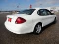 2003 Vibrant White Ford Taurus SE  photo #3