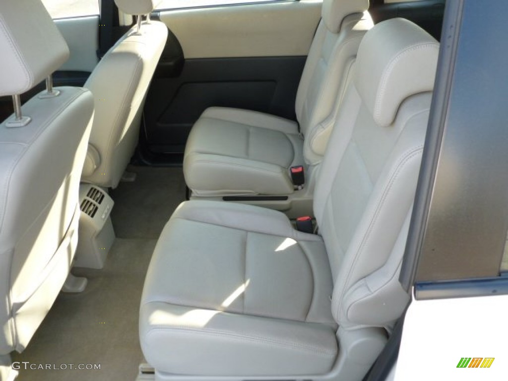 2008 MAZDA5 Sport - Crystal White / Sand photo #14
