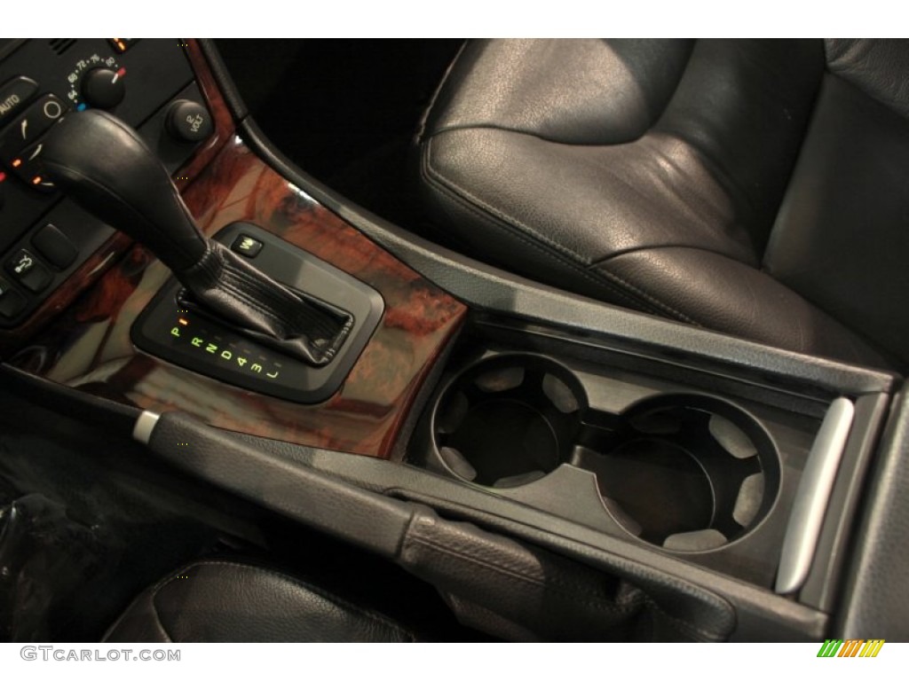 2006 S60 2.5T AWD - Black / Graphite photo #14