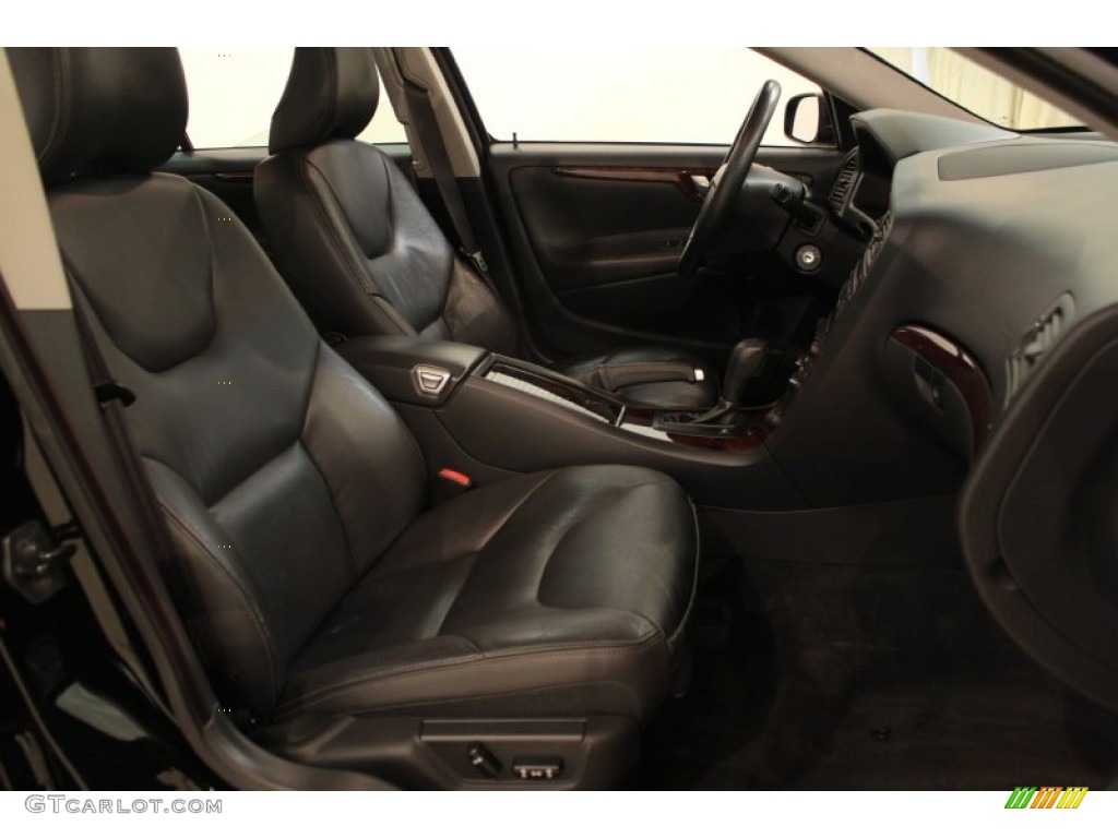 2006 S60 2.5T AWD - Black / Graphite photo #15