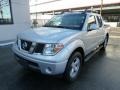 2006 Radiant Silver Nissan Frontier LE Crew Cab 4x4  photo #11