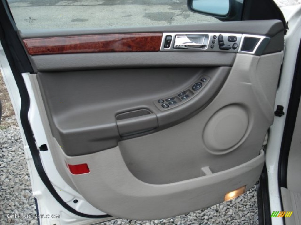 2005 Pacifica Touring AWD - Stone White / Light Taupe photo #10
