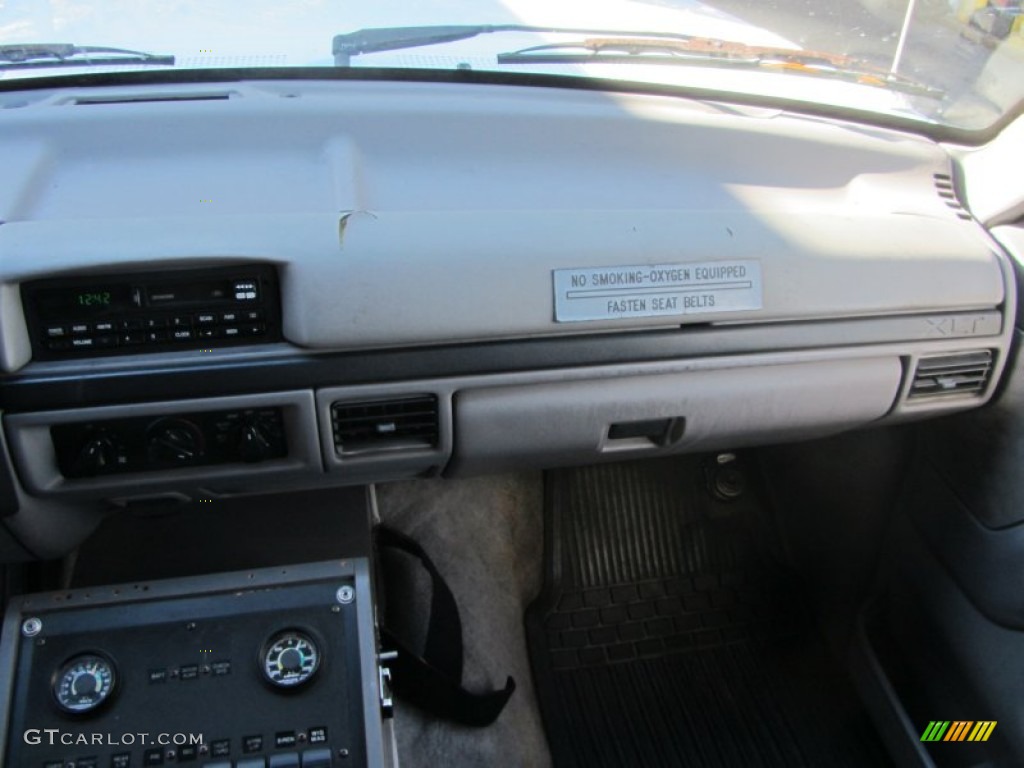 1997 Ford F350 XLT Regular Cab Ambulance Opal Grey Dashboard Photo #60050668