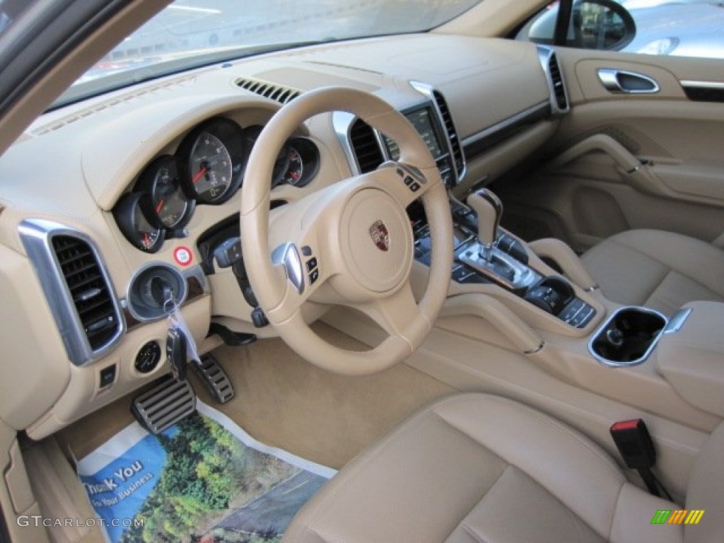 Luxor Beige Interior 2011 Porsche Cayenne S Photo #60052976