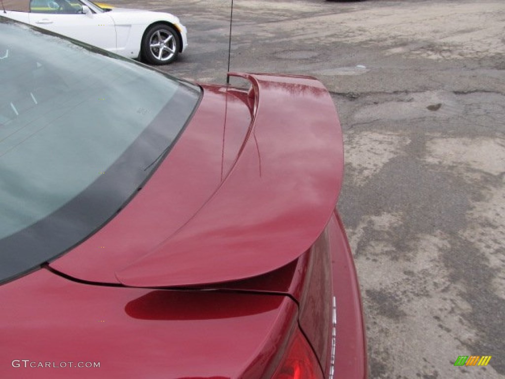 2009 G5 GT - Performance Red Tintcoat / Ebony photo #5