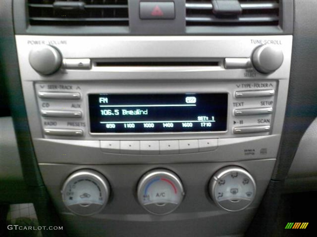 2010 Camry SE V6 - Super White / Ash Gray photo #8