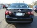 Black - Jetta S Sedan Photo No. 5