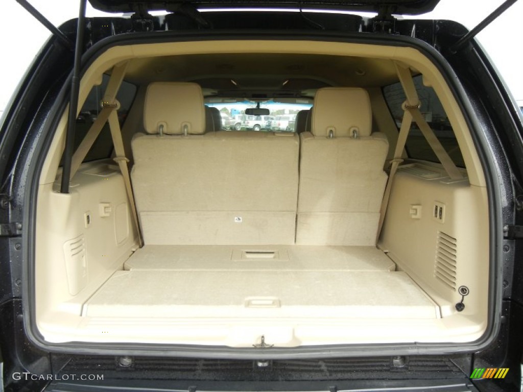 2008 Lincoln Navigator L Elite Trunk Photo #60064620