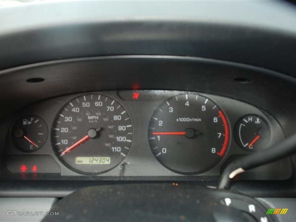 2001 Nissan Frontier XE King Cab Gauges Photo #60065160