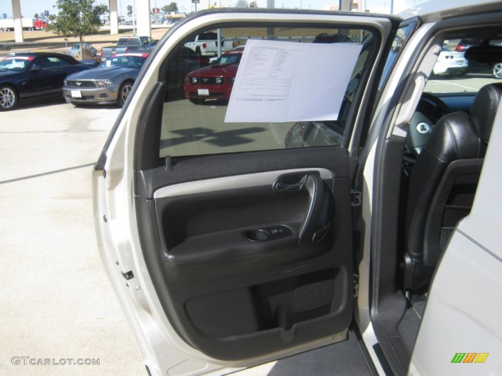 2007 Outlook XE - Gold Mist / Black photo #18