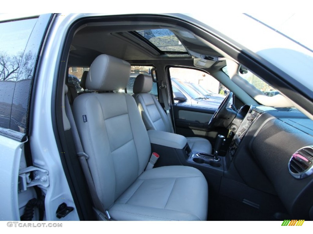 Black/Stone Interior 2008 Ford Explorer XLT 4x4 Photo #60070149