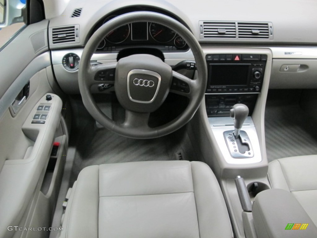 2005 Audi A4 3.2 quattro Sedan Dashboard Photos