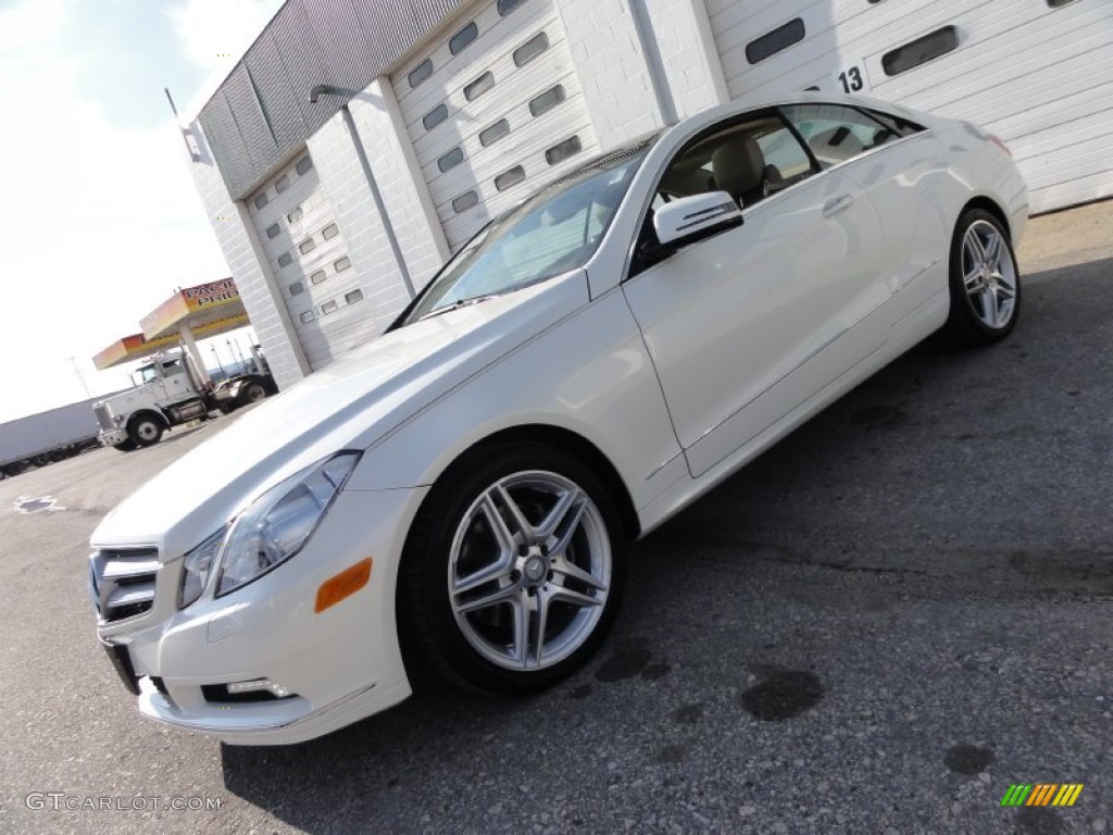 2011 E 350 Coupe - Arctic White / Almond/Mocha photo #2