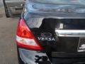Super Black - Versa 1.8 S Sedan Photo No. 21