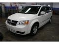 Stone White - Grand Caravan SXT Photo No. 3