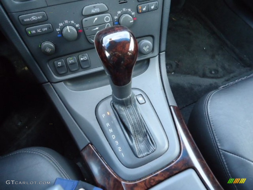 2003 Volvo S80 2.9 Transmission Photos