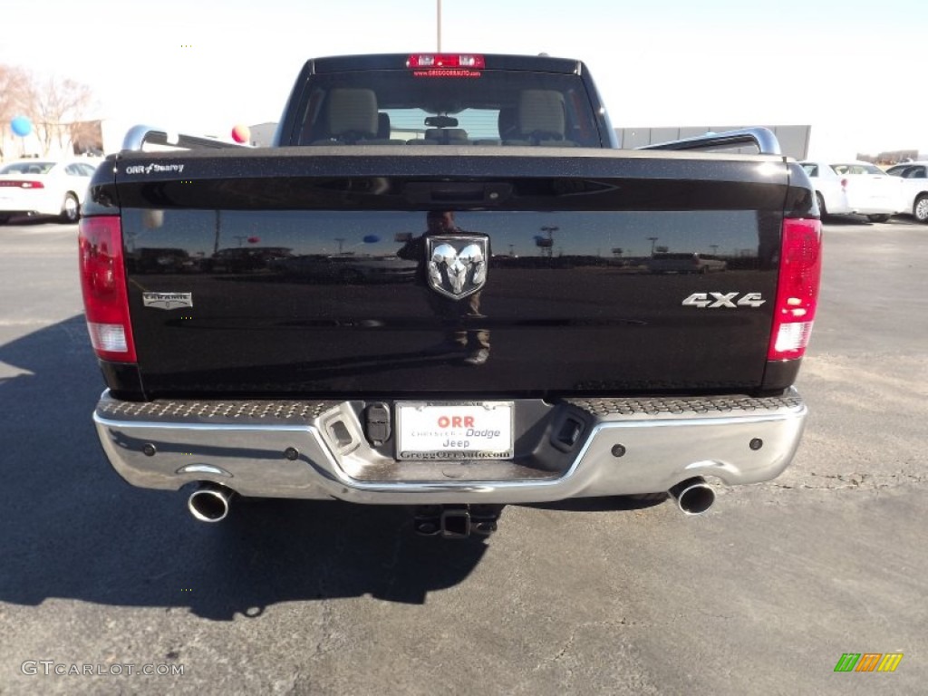 2012 Ram 1500 Laramie Crew Cab 4x4 - Black / Light Pebble Beige/Bark Brown photo #6