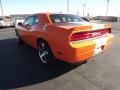 Header Orange - Challenger SRT8 392 Photo No. 7