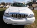 2008 Vibrant White Lincoln Town Car Signature Limited  photo #3