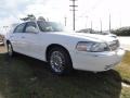 2008 Vibrant White Lincoln Town Car Signature Limited  photo #5