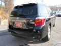 Black - Highlander Sport 4WD Photo No. 11