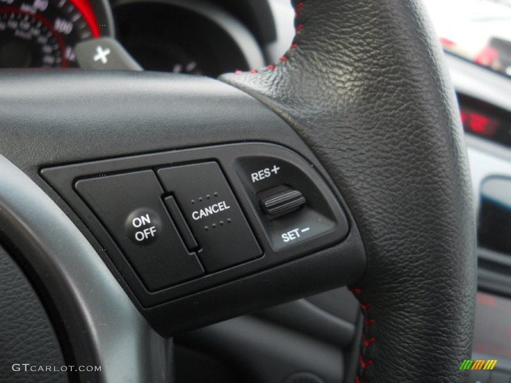 2011 Kia Forte SX 5 Door Controls Photo #60082881
