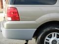 2003 Arizona Beige Metallic Ford Expedition XLT 4x4  photo #19