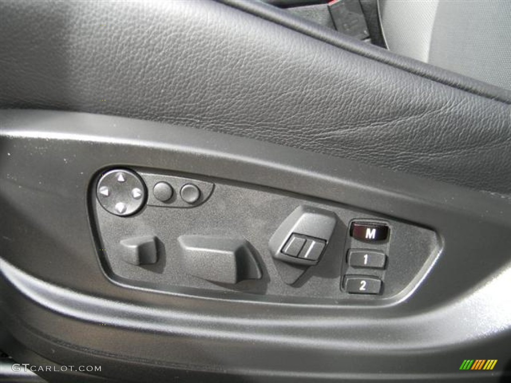 2011 X6 M M xDrive - Black Sapphire Metallic / Black Merino Leather photo #22