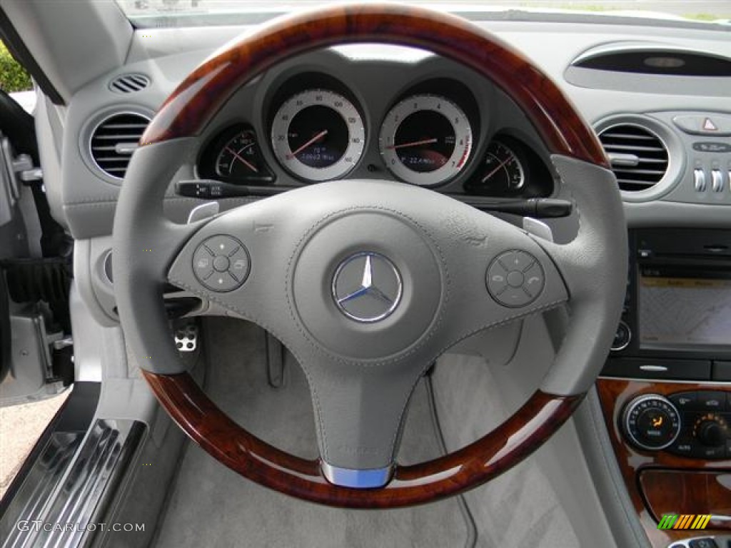 2009 Mercedes-Benz SL 550 Roadster Stone Steering Wheel Photo #60085521