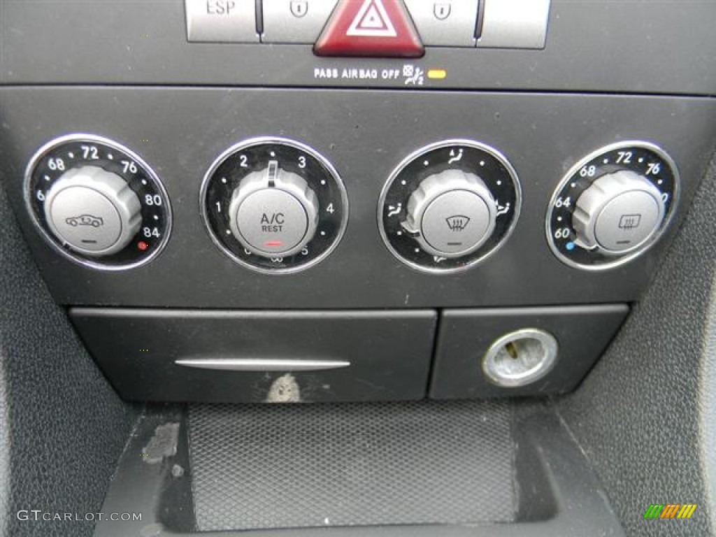 2007 Mercedes-Benz SLK 350 Roadster Controls Photo #60086556