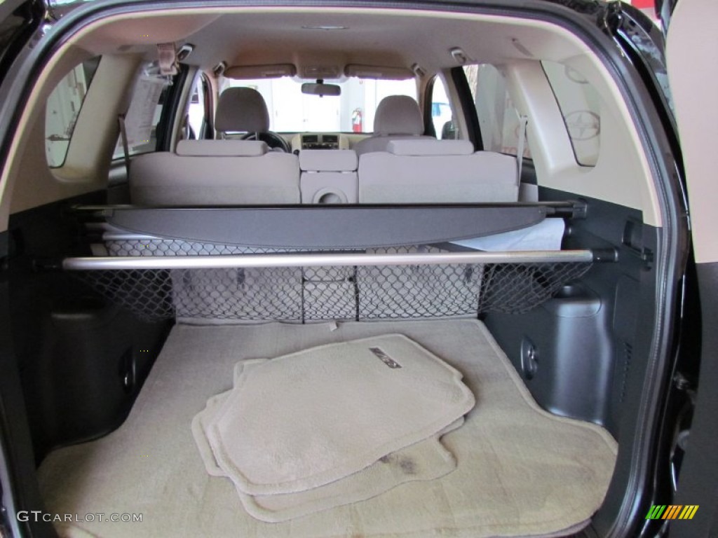 2008 RAV4 4WD - Black / Ash photo #8
