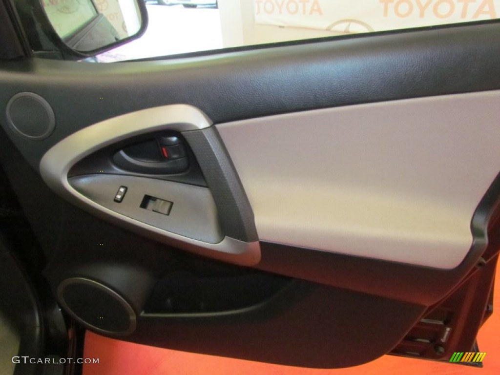 2008 RAV4 4WD - Black / Ash photo #24
