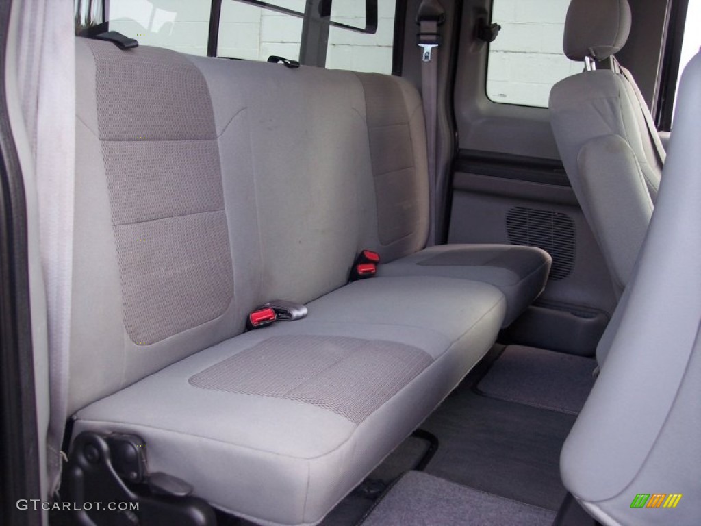 2005 Ford F250 Super Duty FX4 SuperCab 4x4 Rear Seat Photo #60087807