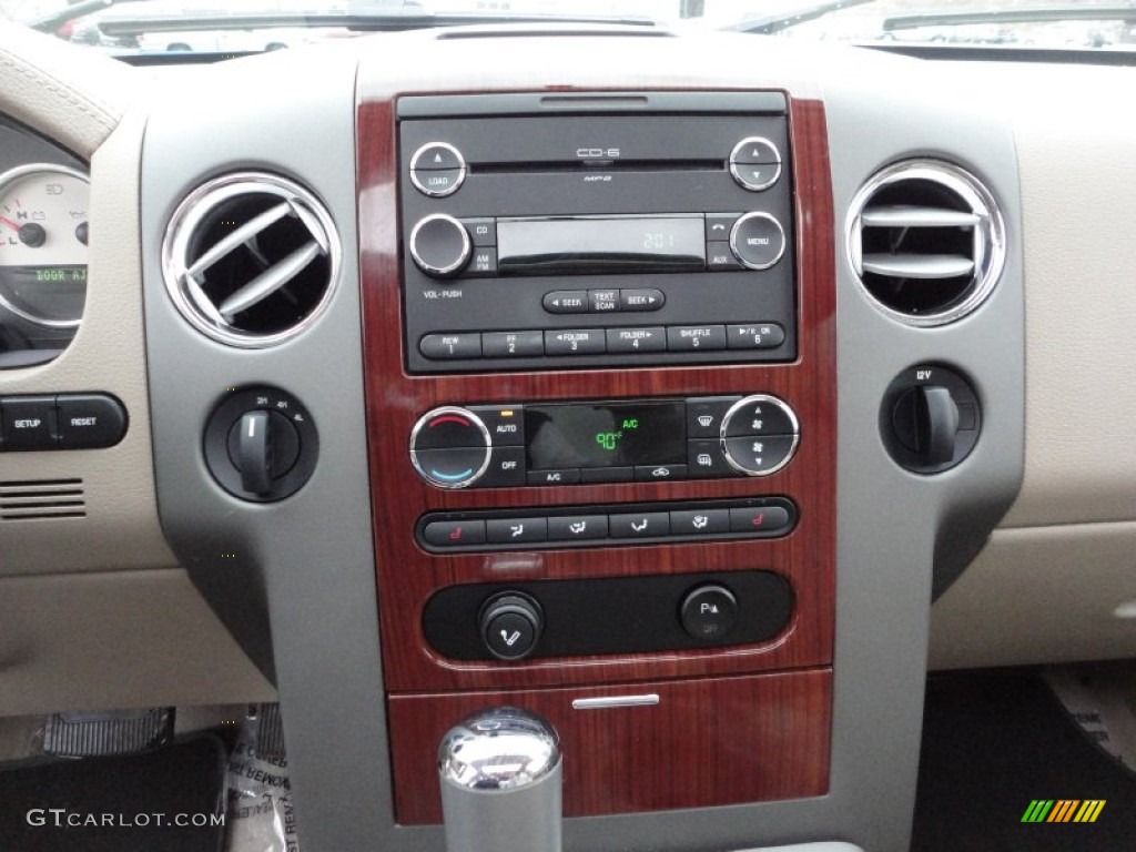 2008 Ford F150 Lariat SuperCrew 4x4 Controls Photo #60087921