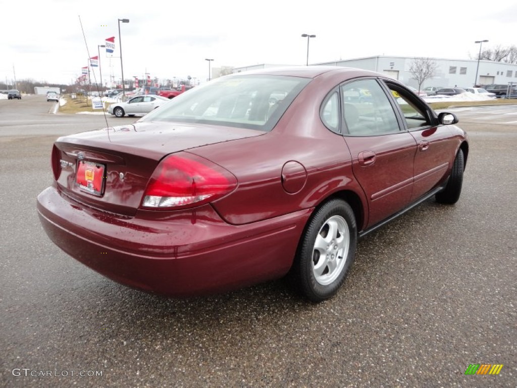 2006 Taurus SE - Merlot Metallic / Medium/Dark Flint Grey photo #3