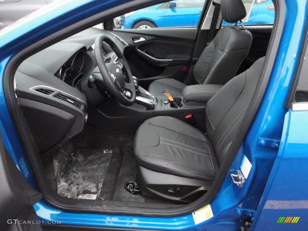 2012 Focus Titanium Sedan - Blue Candy Metallic / Charcoal Black Leather photo #10