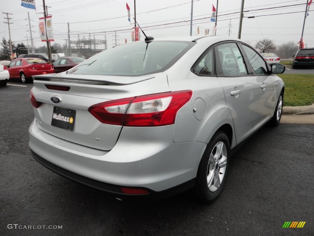 2012 Focus SE Sport Sedan - Ingot Silver Metallic / Charcoal Black photo #5