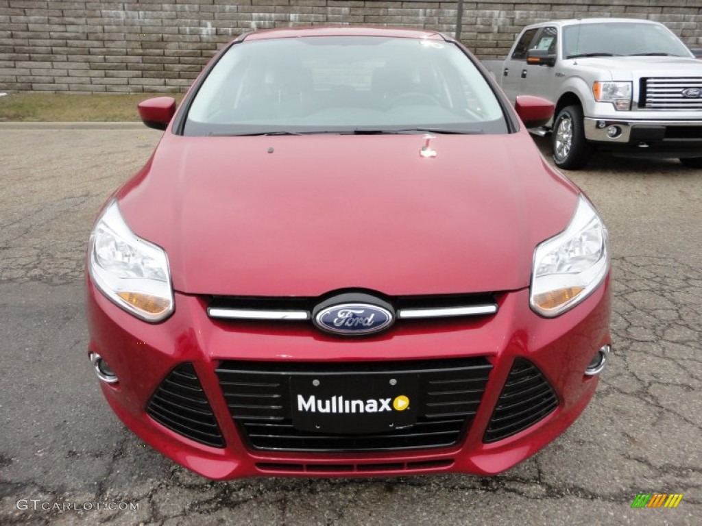 2012 Focus SE Sport 5-Door - Red Candy Metallic / Charcoal Black photo #8