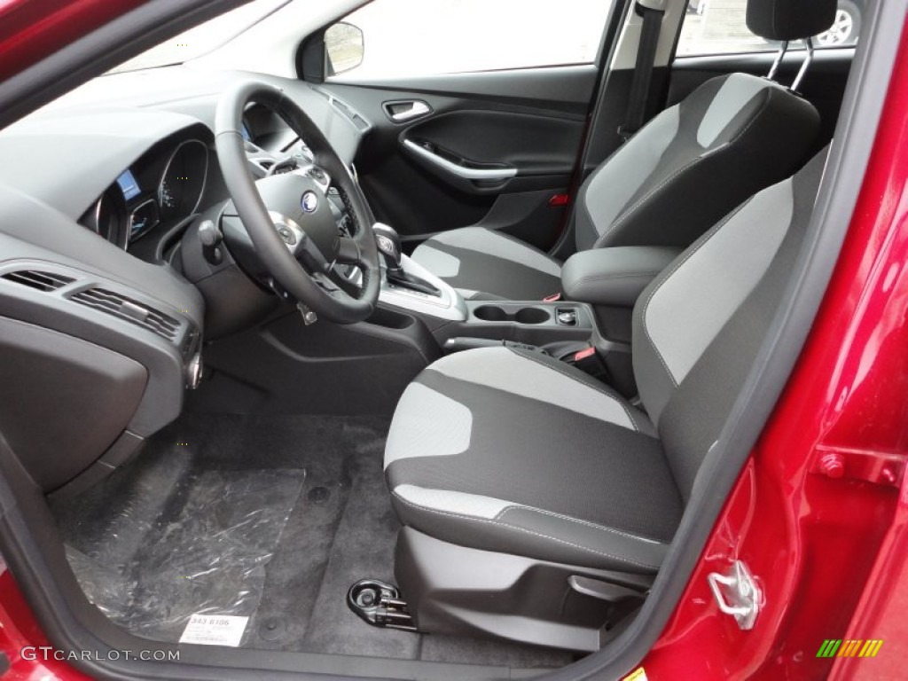 Charcoal Black Interior 2012 Ford Focus SE Sport 5-Door Photo #60091383