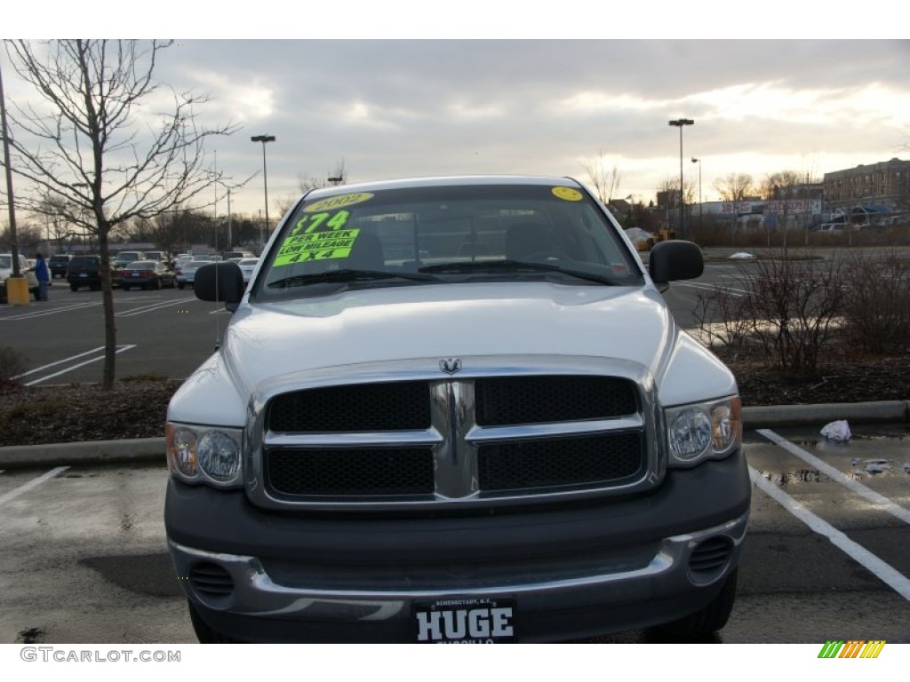 2002 Ram 1500 SLT Quad Cab 4x4 - Bright White / Dark Slate Gray photo #2