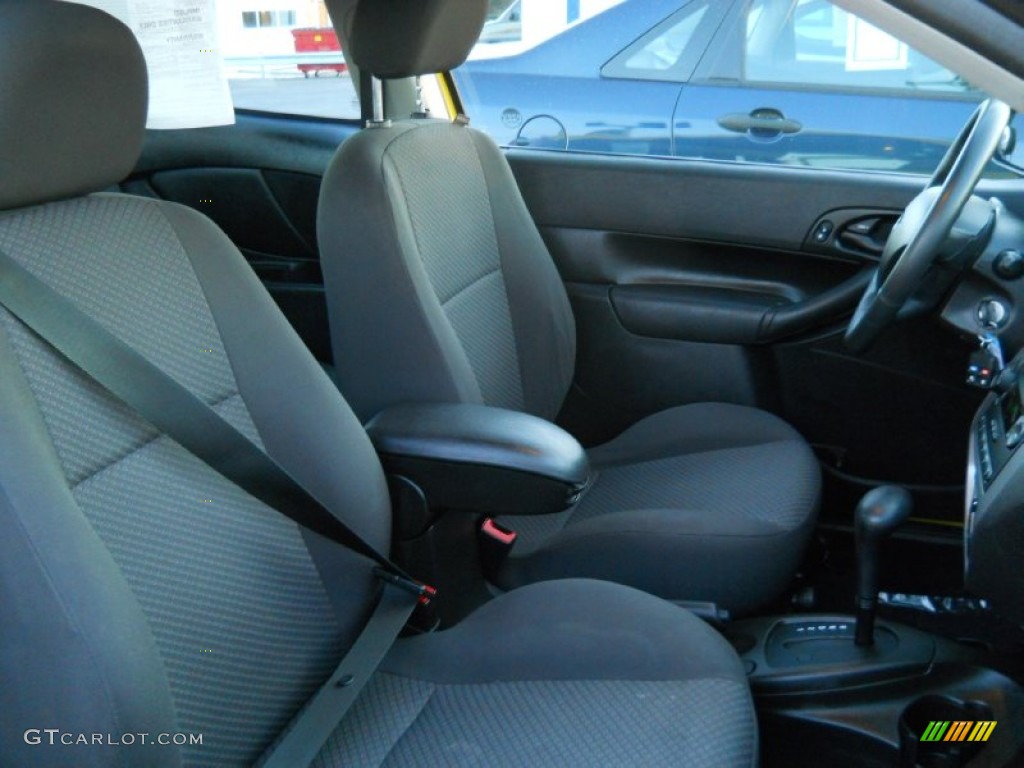 2005 Focus ZX3 SES Coupe - Egg Yolk Yellow / Charcoal/Charcoal photo #15