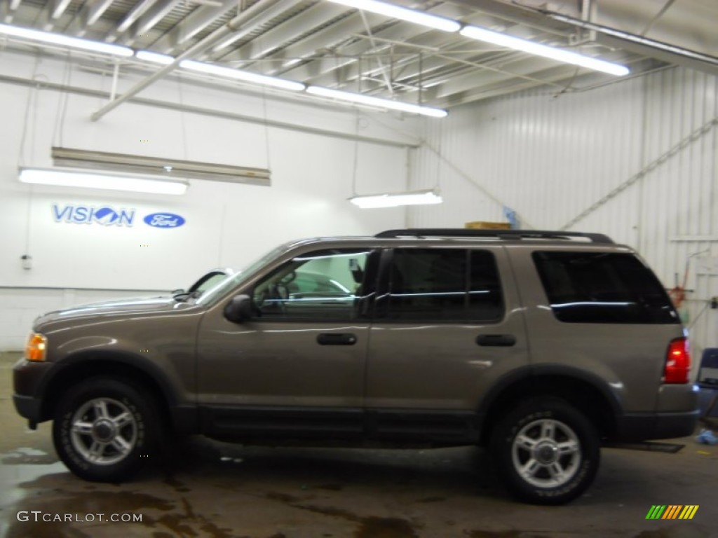 2003 Explorer XLT AWD - Mineral Grey Metallic / Medium Parchment Beige photo #24