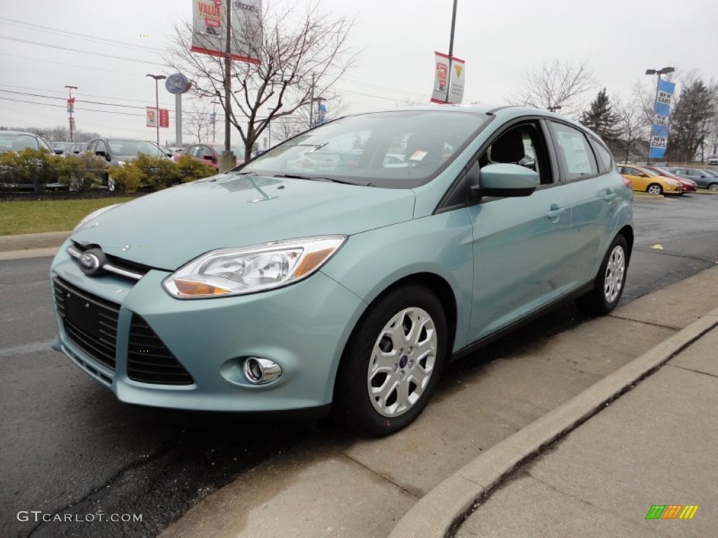 2012 Focus SE 5-Door - Frosted Glass Metallic / Stone photo #1