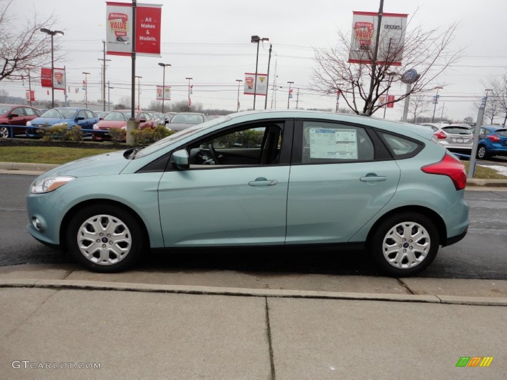 2012 Focus SE 5-Door - Frosted Glass Metallic / Stone photo #2